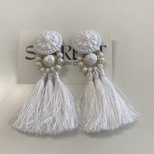 White tassel drop